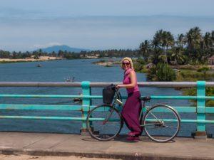 Wietanm Vietnam Hoi An na rowerze na plaże 300x225 - Hoi An