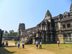 Kambodza cambodia Angkor wat 2 1 300x225 - Angkor Wat