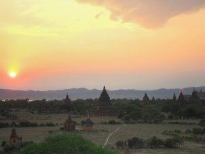 Birma Bagan 33 300x225 - Mjanma: kraina najcudowniejszych ludzi na świecie