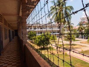 Kambodza cambodia więzienie S21 Tuol Sleng prison 18 300x225 - Phnom Penh