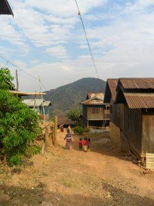 Myanmar Burma Kalaw treking wioska 225x300 - Kalaw