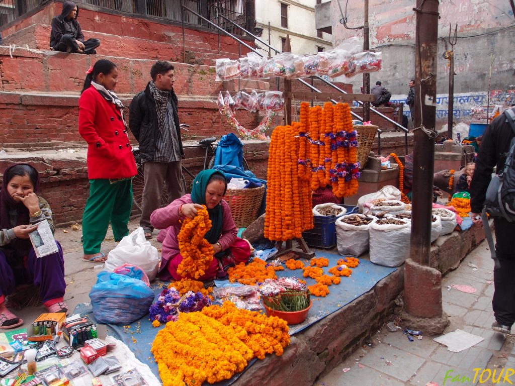 Nepal Katmandu 31 1024x768 - Fenomen wybranych azjatyckich ulic Azji. Thamel Marg