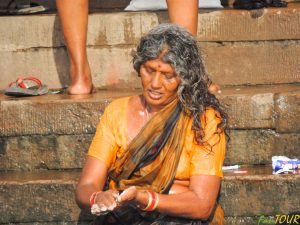 Indie Waranasi Varanasi 3 300x225 - Hinduizm, astrologia, numerologia czy zabobony?