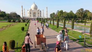 Indie Agra Taj Mahal 31 300x169 - Agra
