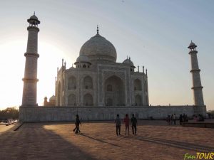 Indie Agra Taj Mahal 66 300x225 - Agra