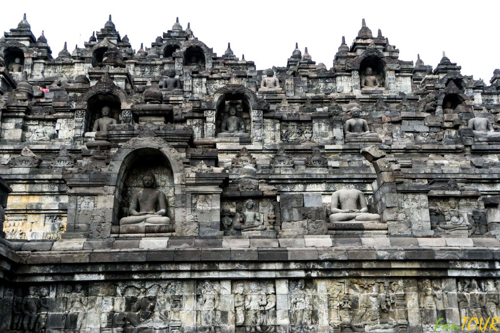 Indonezja Jawa Borobodur 3 1024x683 - Najpiękniejsza budowla na Jawie: Borobodur