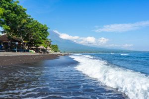 Indonezja podróże szyte na miarę Bali Amed 1 300x199 - Podwodne Skarby Amed