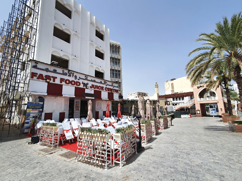 oman mutrah matrah naseem fast food - Nomen Oman. Oaza tradycji.