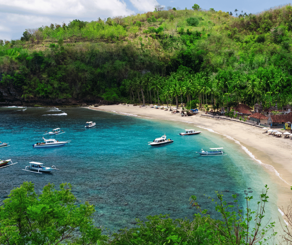 Nusa Penida Crfystal Bay