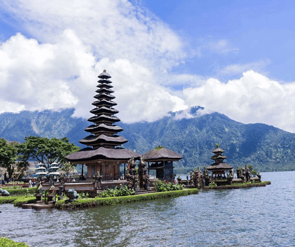 Bali Ulun Danu Beratan Swiatynia - 10 Top Świątyń na Bali
